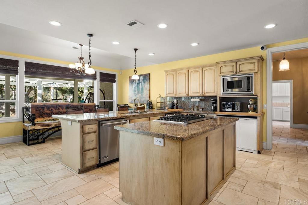 38755 Via Vista Grande Property Photo 8
