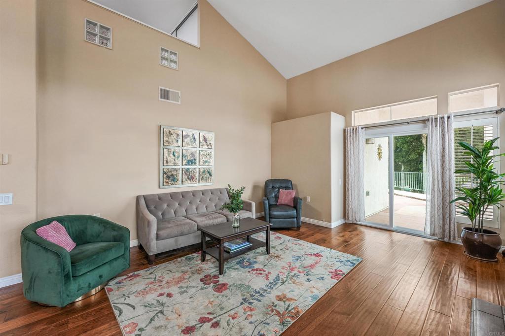 3315 Tripoli Property Photo 7