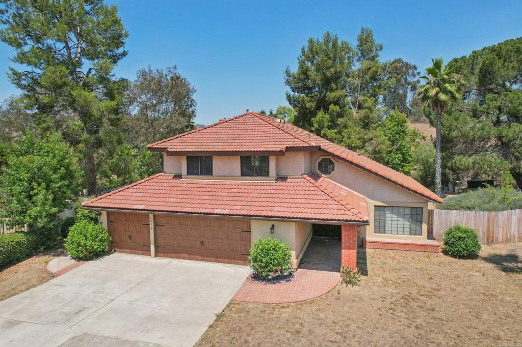 2432 Live Oak Road Property Photo 2