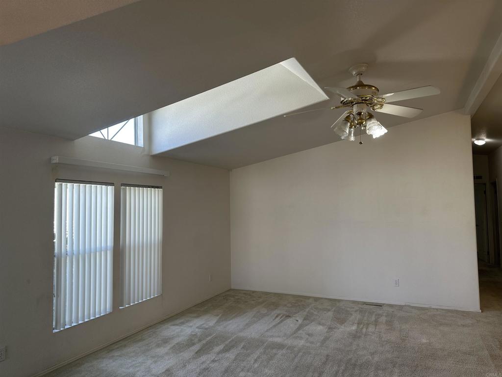 525 W El Norte Pkwy 127 Property Photo 6