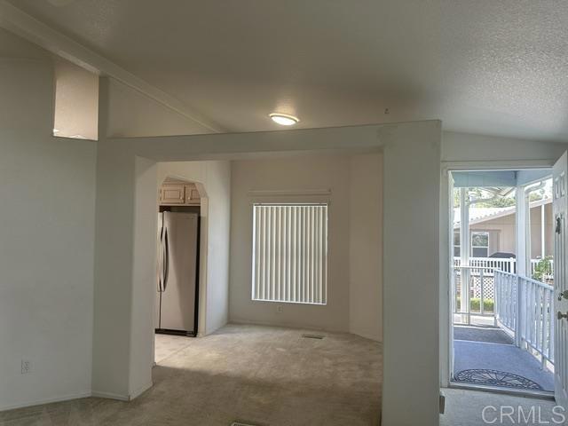 525 W El Norte Pkwy 127 Property Photo 8