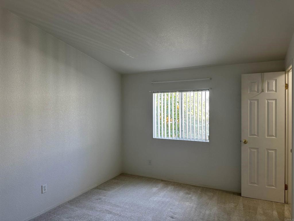 525 W El Norte Pkwy 127 Property Photo 22