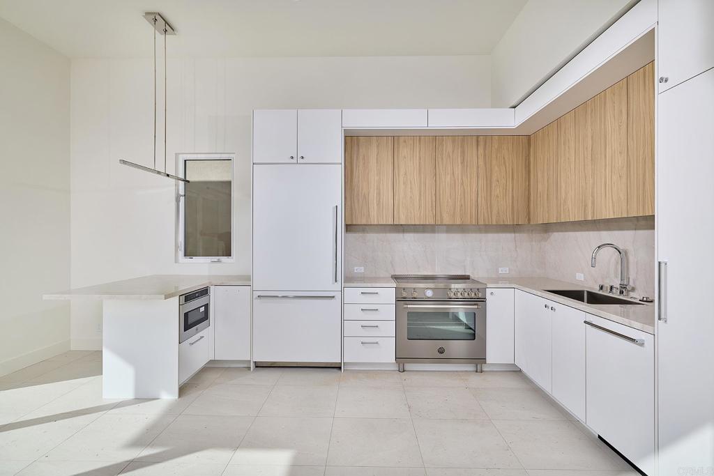 3903 Haines Property Photo 4