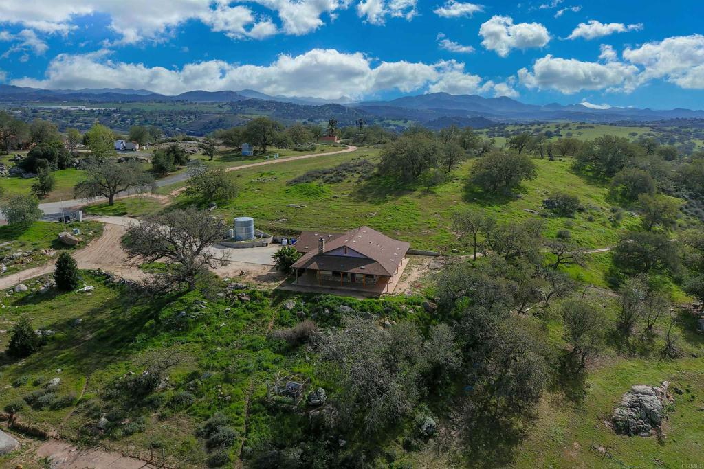 24710 Sutherland Drive Property Photo 2