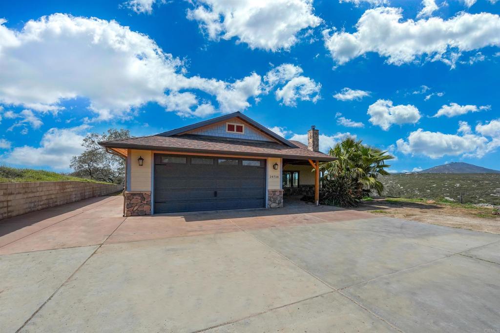 24710 Sutherland Drive Property Photo 12
