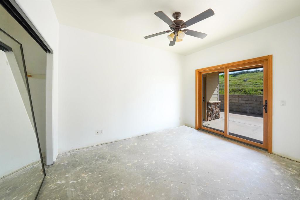 24710 Sutherland Drive Property Photo 34