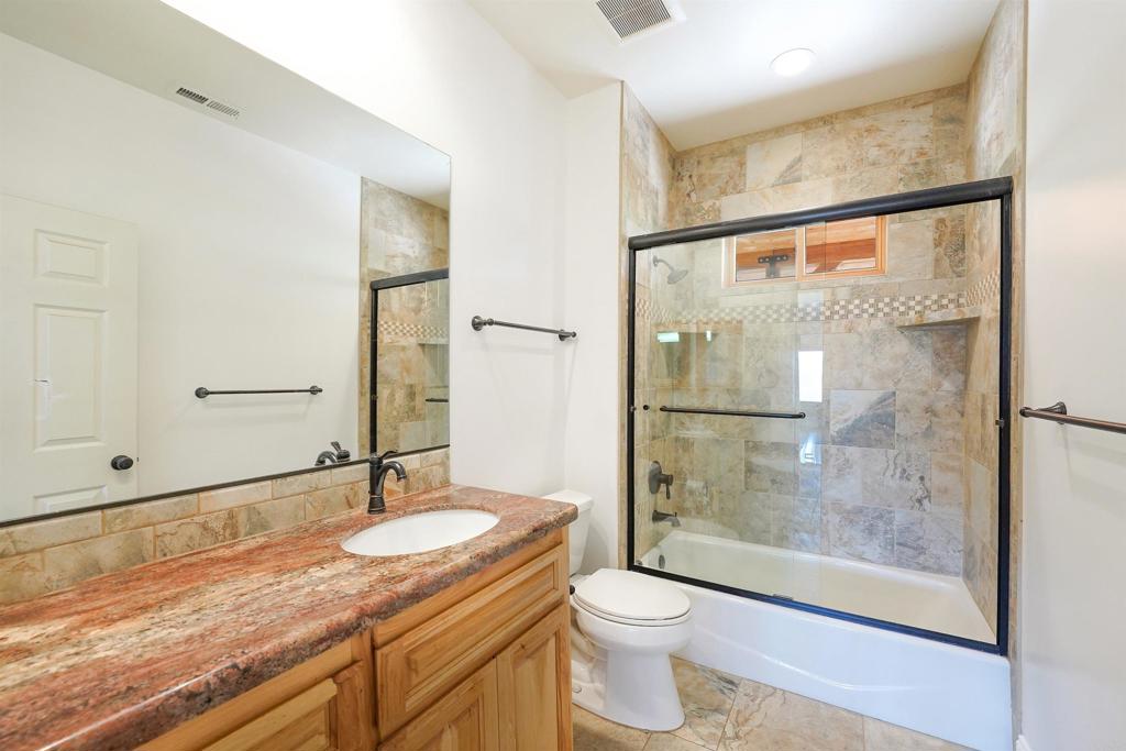 24710 Sutherland Drive Property Photo 35