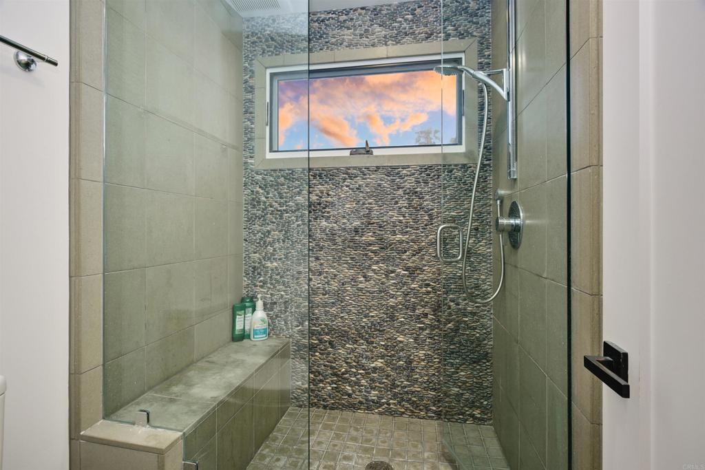 152 7th Street Property Photo 17