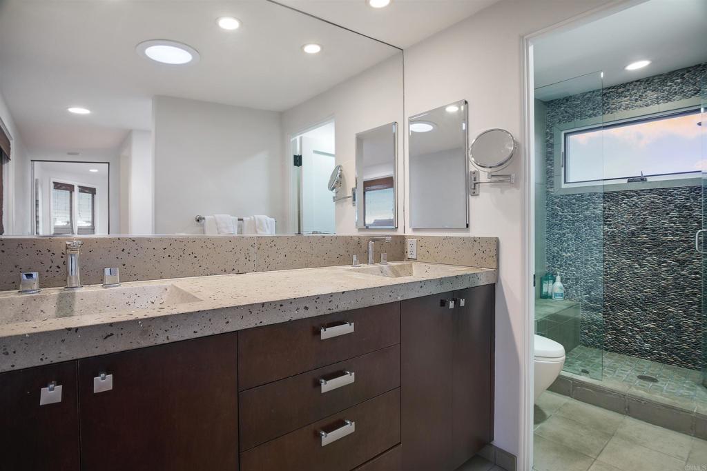152 7th Street Property Photo 18