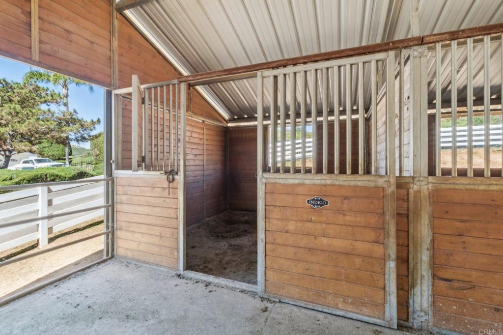 29950 Robbie Ln Property Photo 42