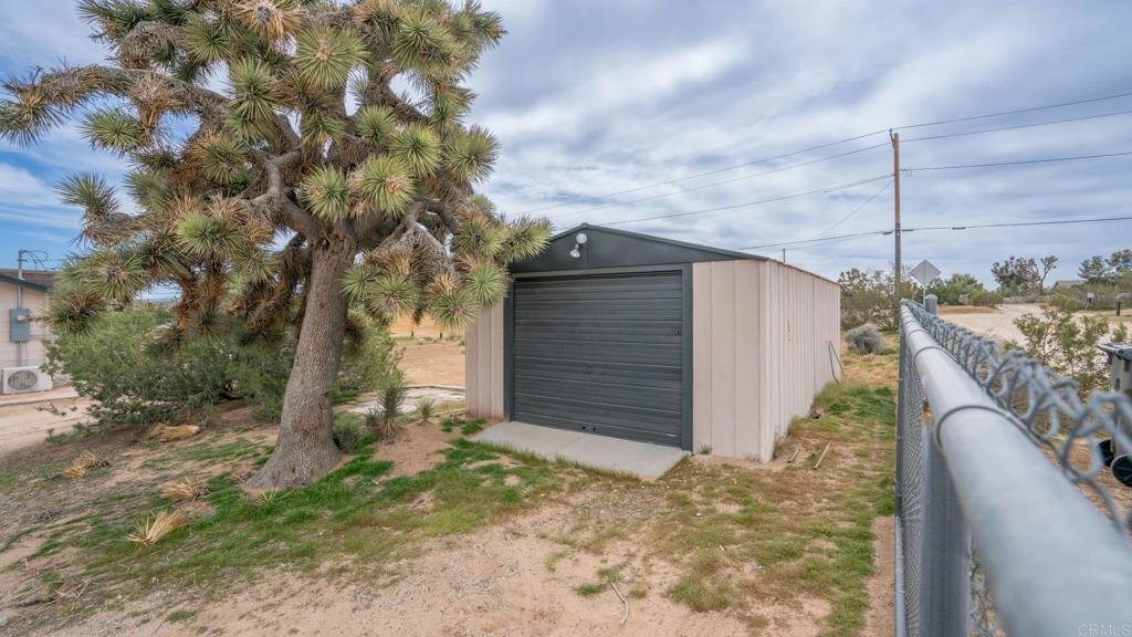 57222 Hillcrest Dr Property Photo 19