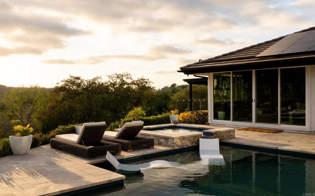 7017 Via Mariposa Sur Property Photo 3