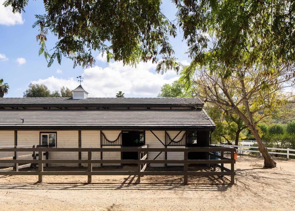 7017 Via Mariposa Sur Property Photo 30