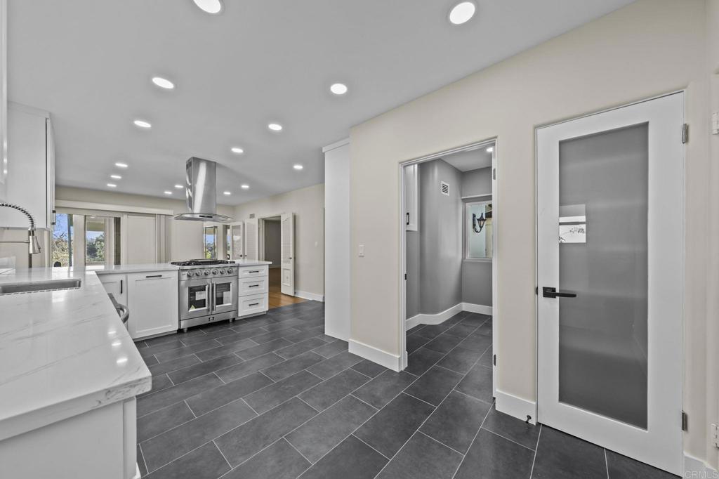 4811 E Alder Drive Property Photo 15