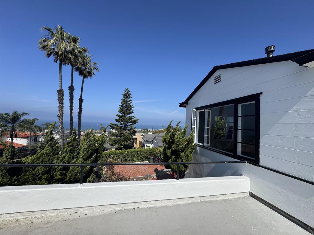 4452 Orchard Avenue Property Photo 6