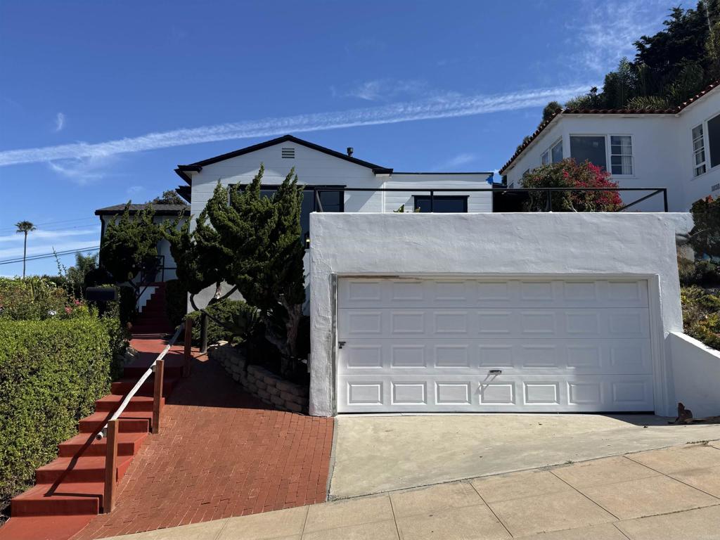 4452 Orchard Avenue Property Photo 8