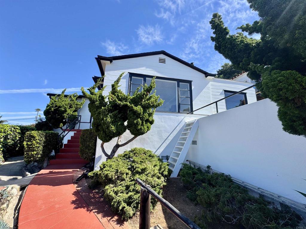 4452 Orchard Avenue Property Photo 11