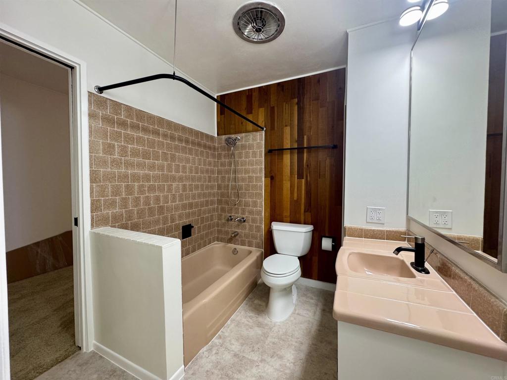 4452 Orchard Avenue Property Photo 20