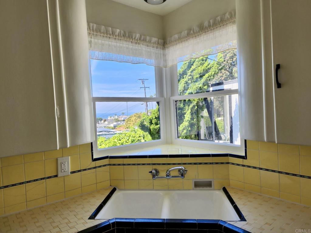 4452 Orchard Avenue Property Photo 43