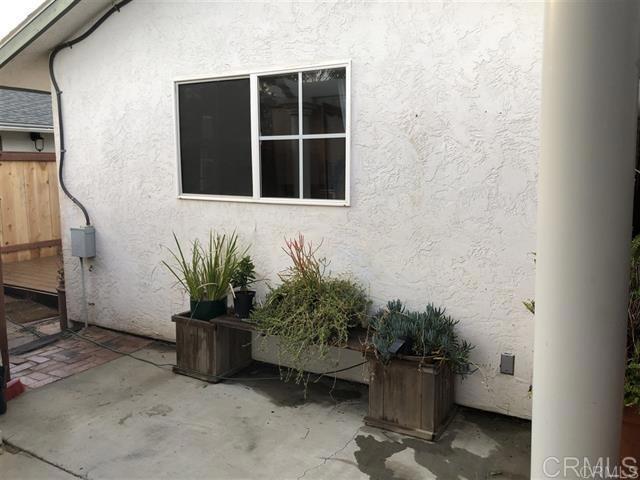3890 Margaret Way Property Photo 4