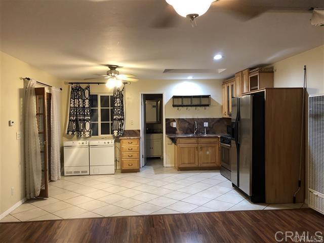 3890 Margaret Way Property Photo 7