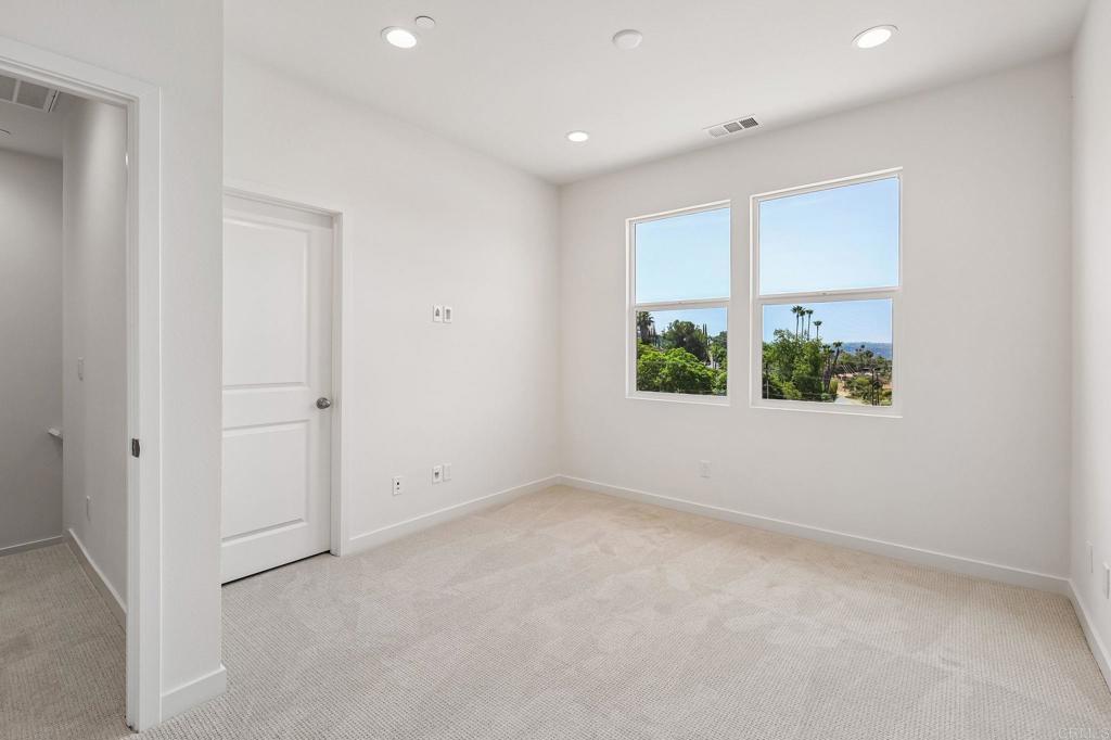323 Jimson Glen Property Photo 23
