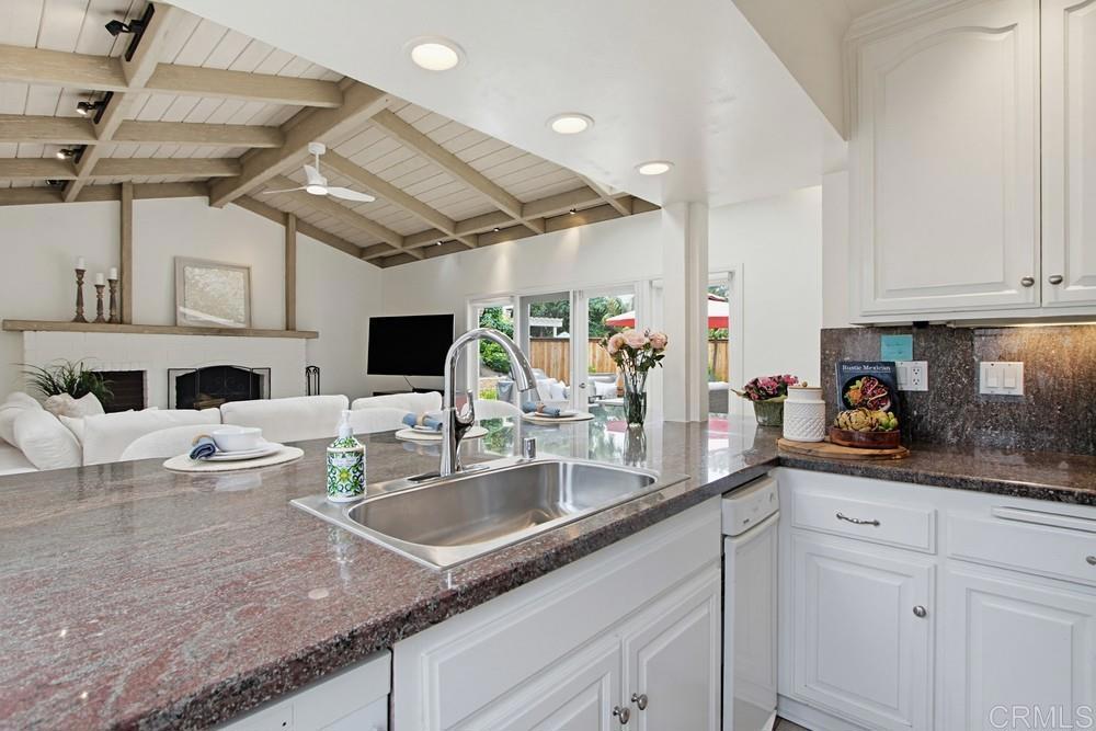 825 Santa Hidalga Property Photo 15