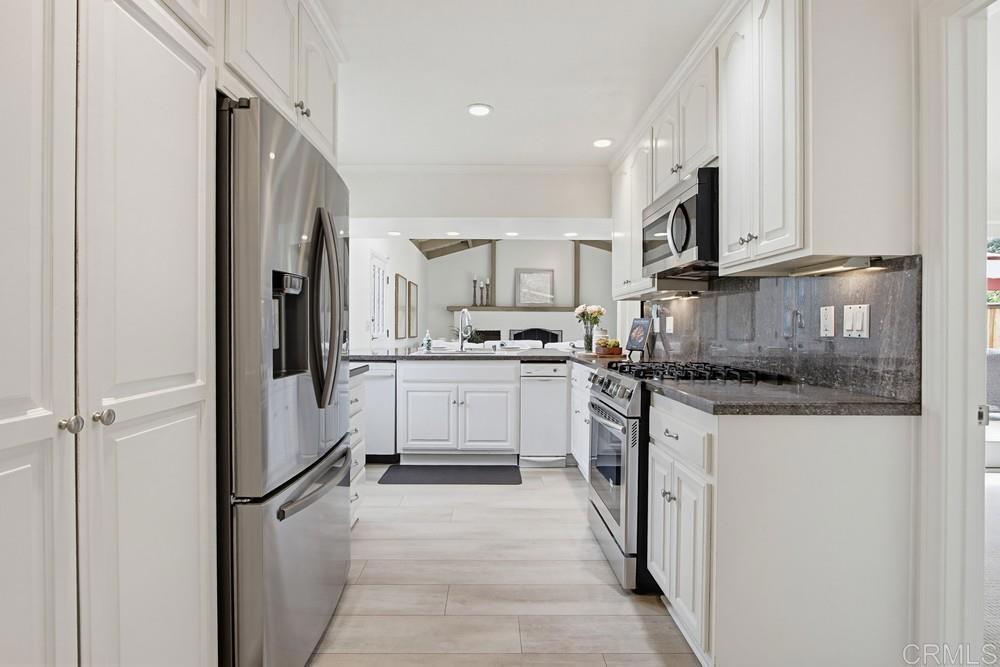 825 Santa Hidalga Property Photo 17