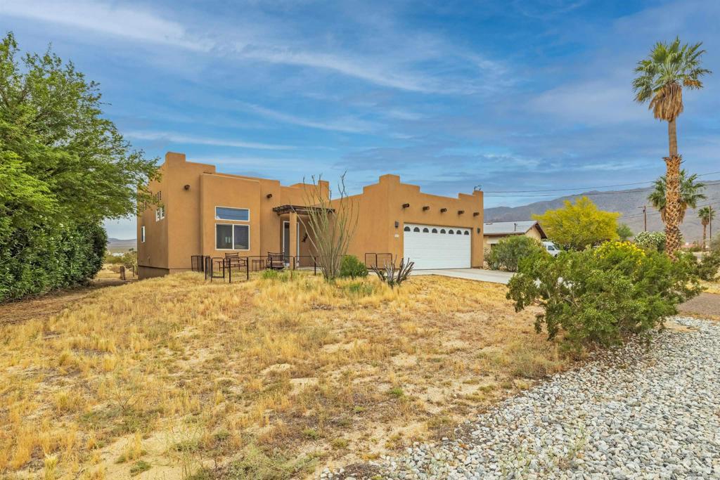 3431 Santa Saba Road Property Photo 3