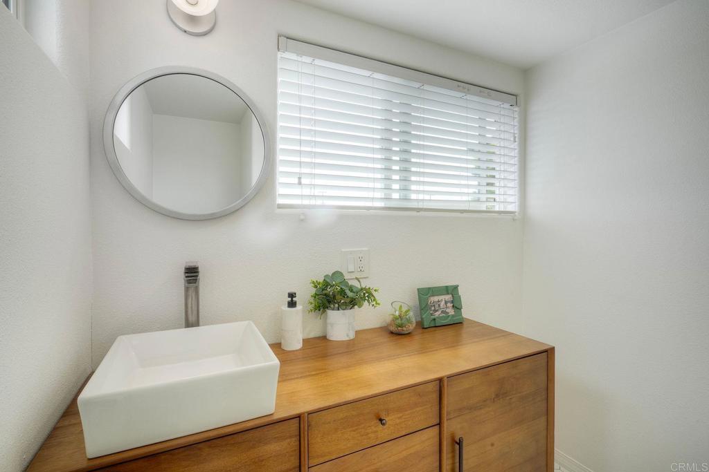 170 Diana Street 12 Property Photo 17