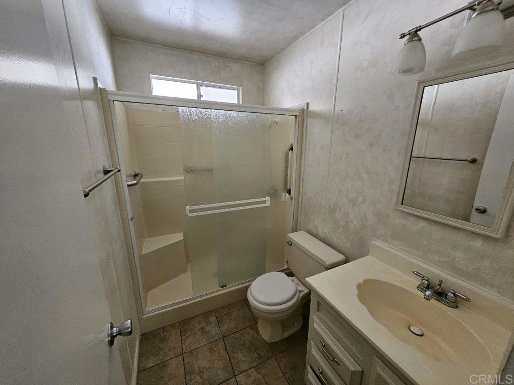 8975 Lawrence Welk Drive 424 Property Photo 17