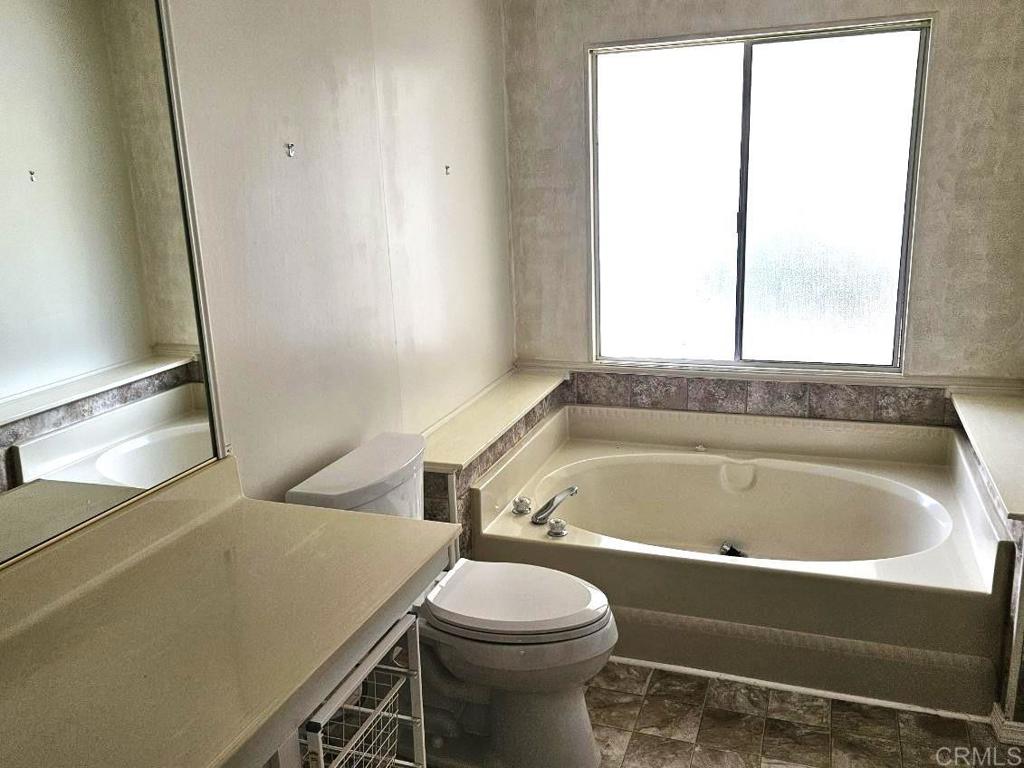 8975 Lawrence Welk Drive 424 Property Photo 18