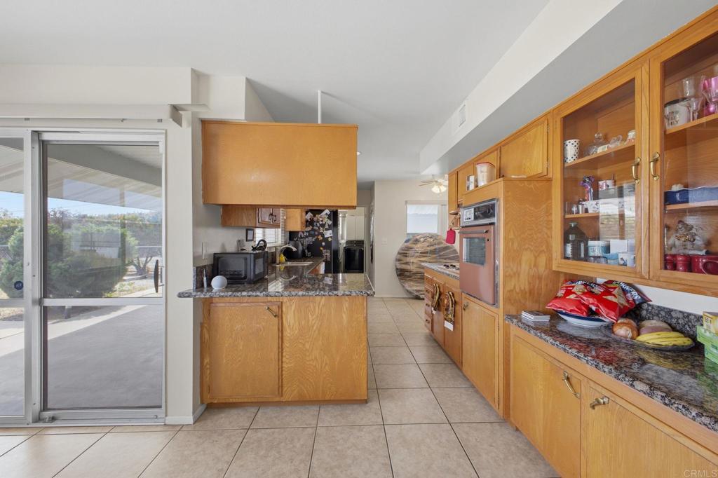 28536 Murrieta Property Photo 17