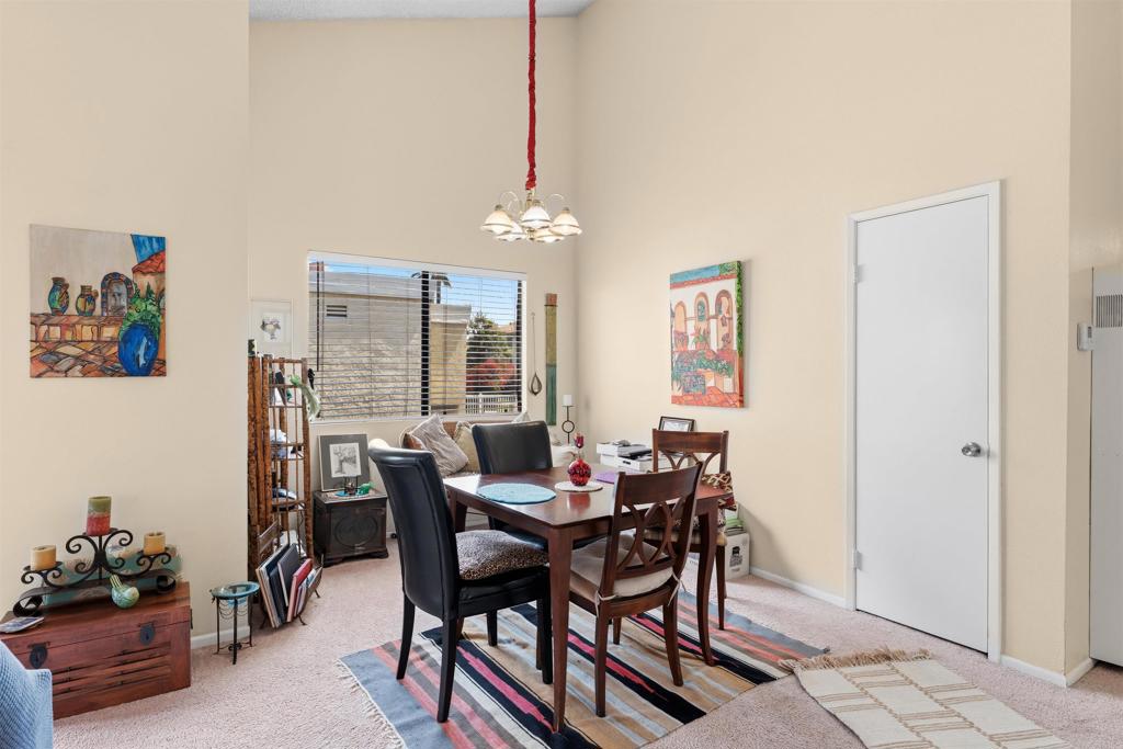 6921 Quail Place E Property Photo 9