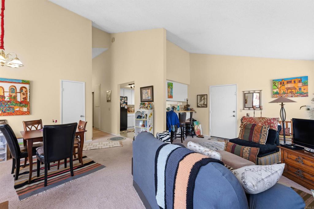 6921 Quail Place E Property Photo 12
