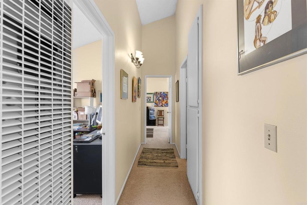 6921 Quail Place E Property Photo 16