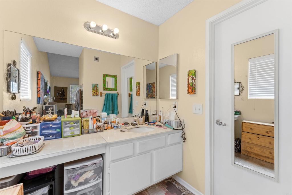 6921 Quail Place E Property Photo 19