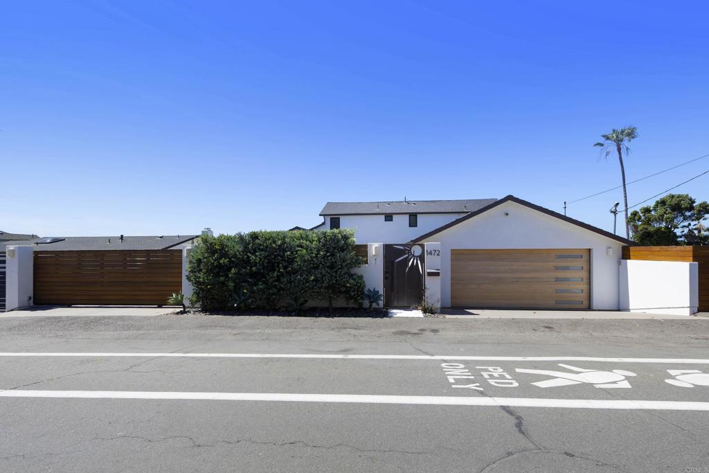 1472 Neptune Avenue Property Photo 4