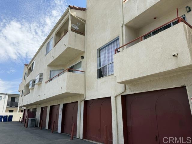 390 E Madison A Property Photo 17
