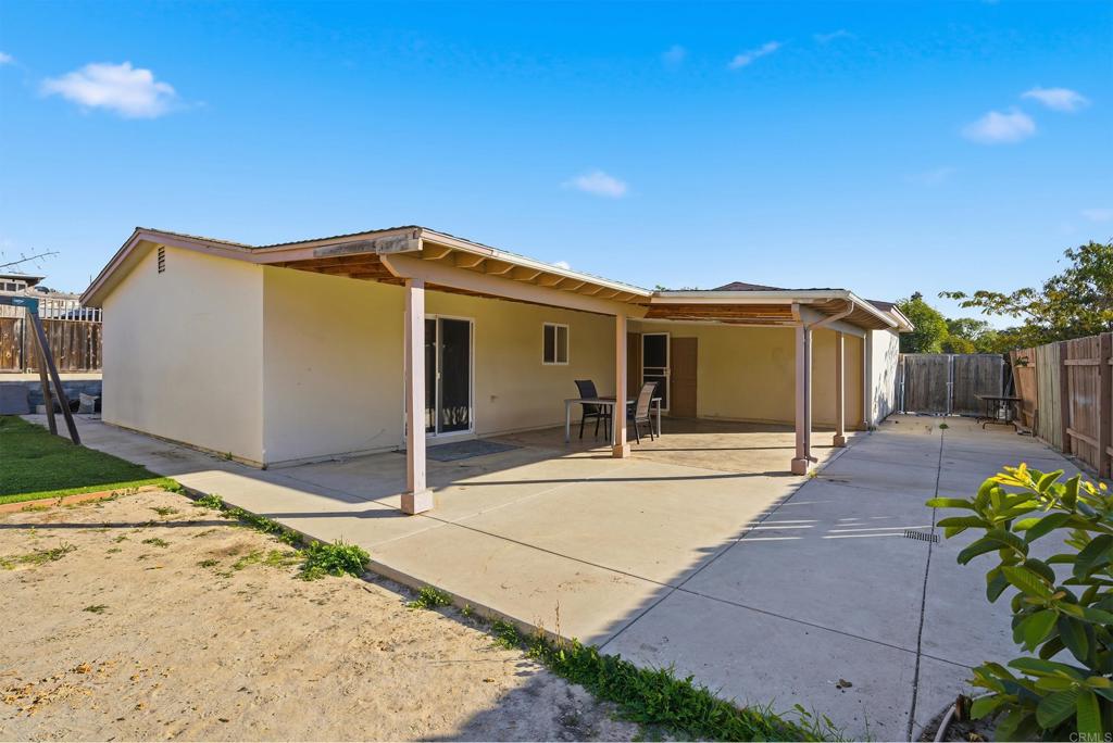 4062 Lewis St Property Photo 16