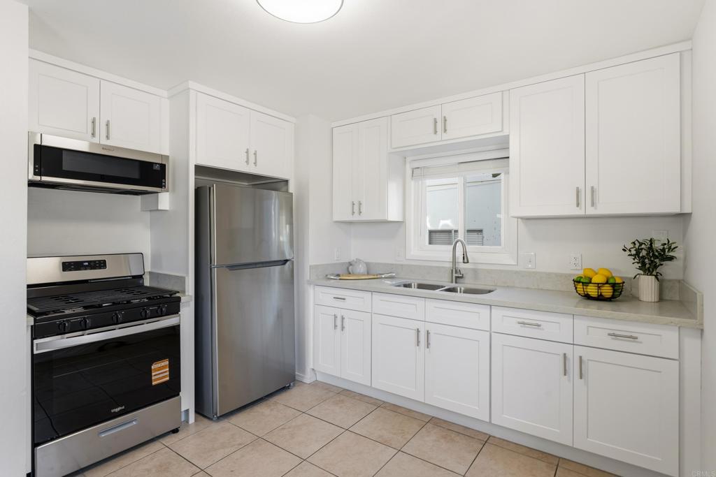 2652 Jefferson Street Property Photo 6