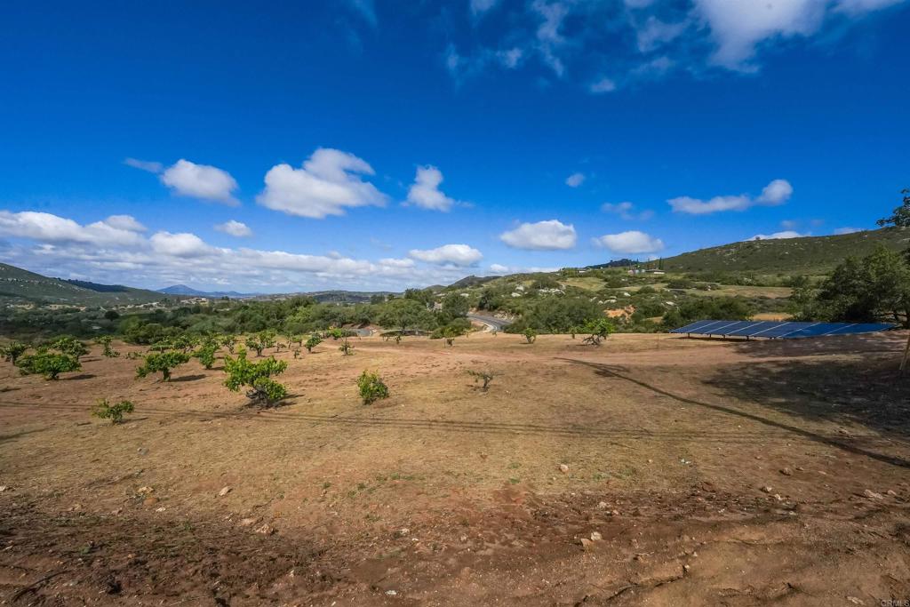 25561 E Old Julian Highway Property Photo 3