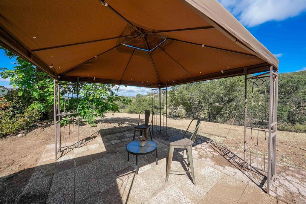 25561 E Old Julian Highway Property Photo 21