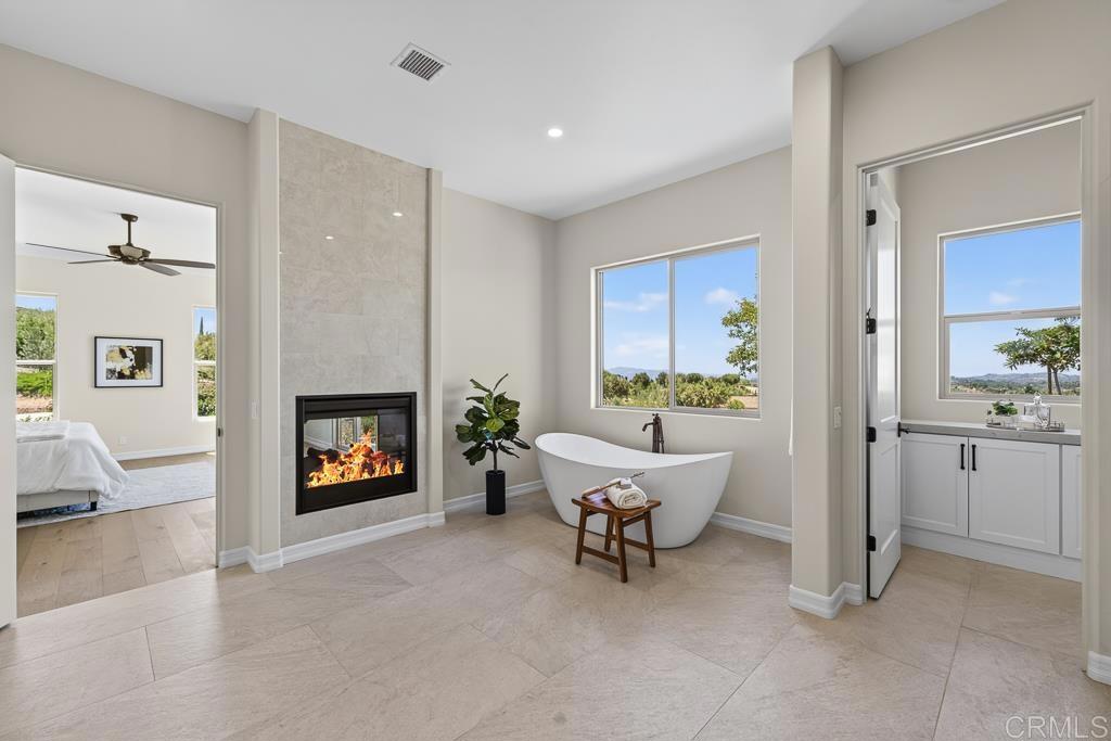 3066 Via Montevina Property Photo 34