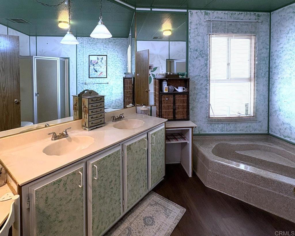 7019 San Carlos Property Photo 7