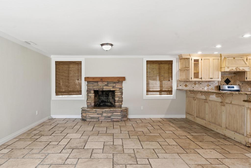 14009 Eastern Street Property Photo 4