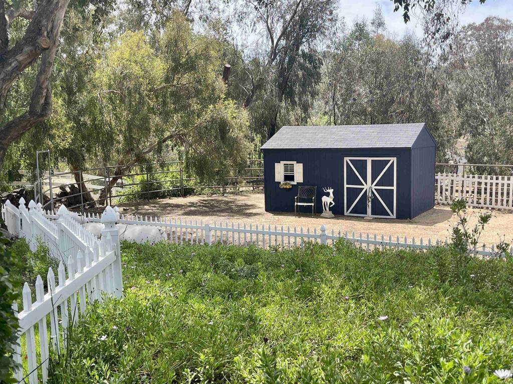 7063 Via Mariposa Norte Property Photo 64