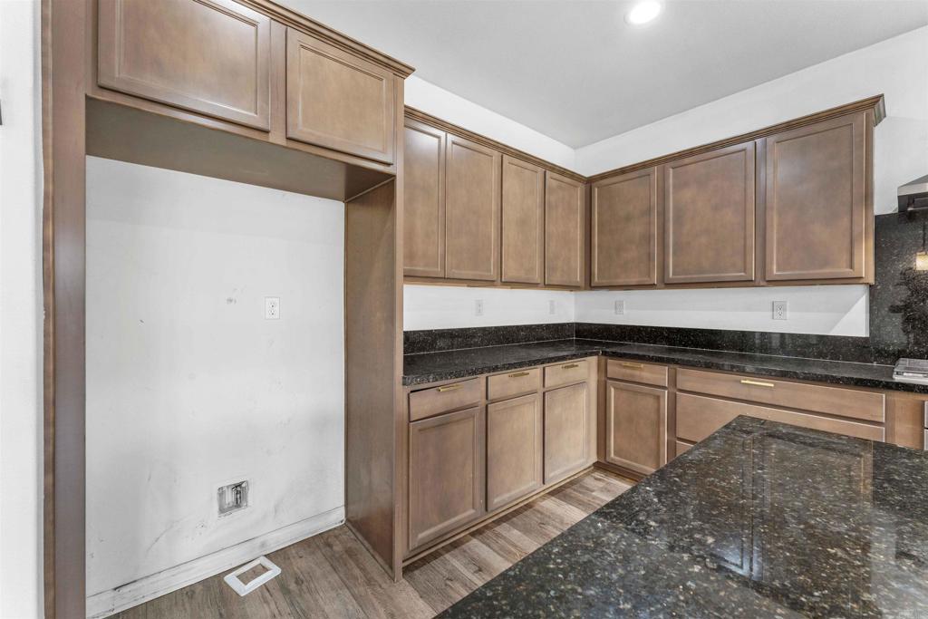 750 Green Court Property Photo 10