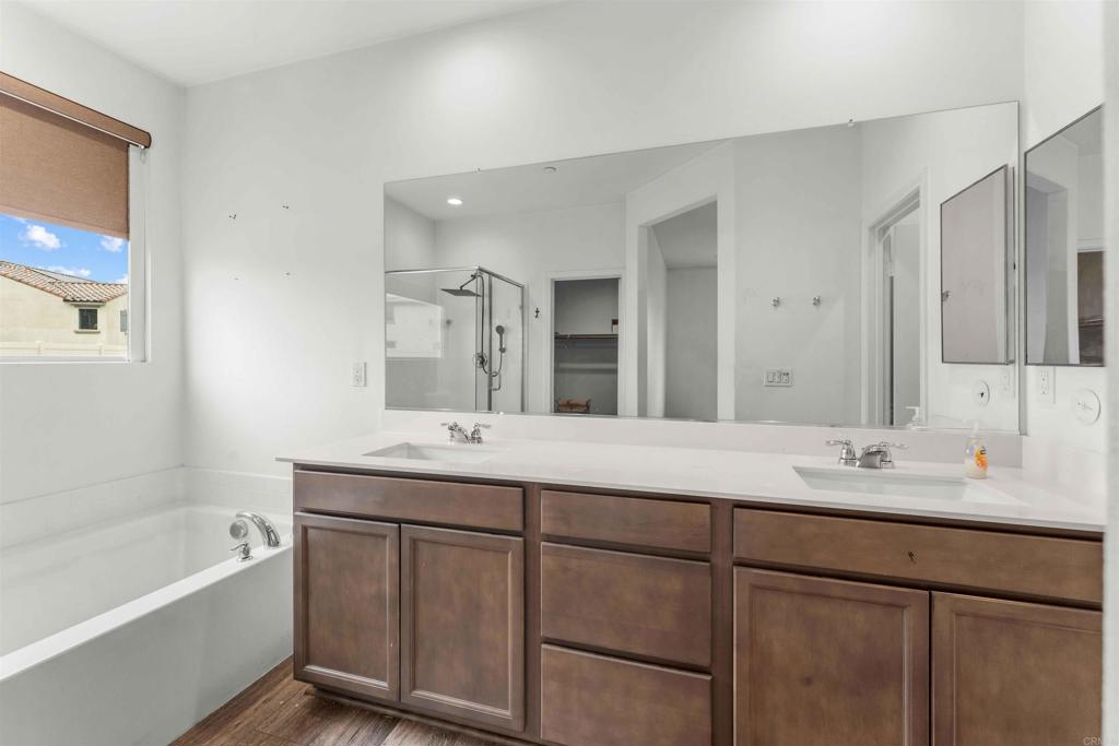 750 Green Court Property Photo 17