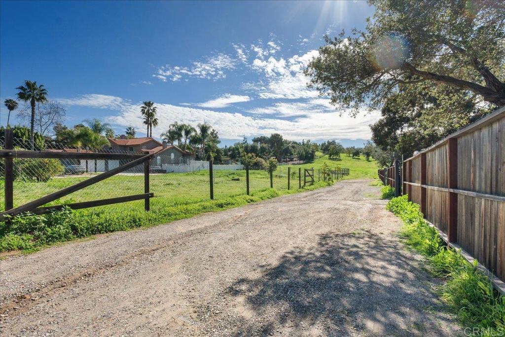 2255 Euclid Avenue Property Photo 1